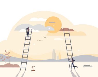 Deux échelles avec hauteur différente entre les marches